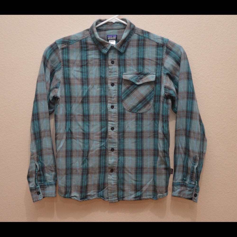 Patagonia Plaid 100% Organic Cotton Button Down
